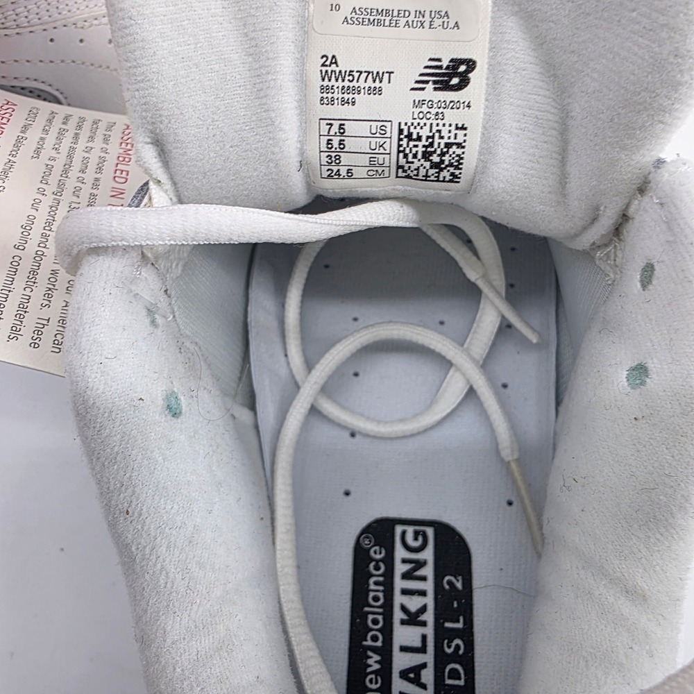 New Balance 577 White Leather Walking Shoes WW577WT Womens 7.5 2A Narrow - Picture 5 of 6